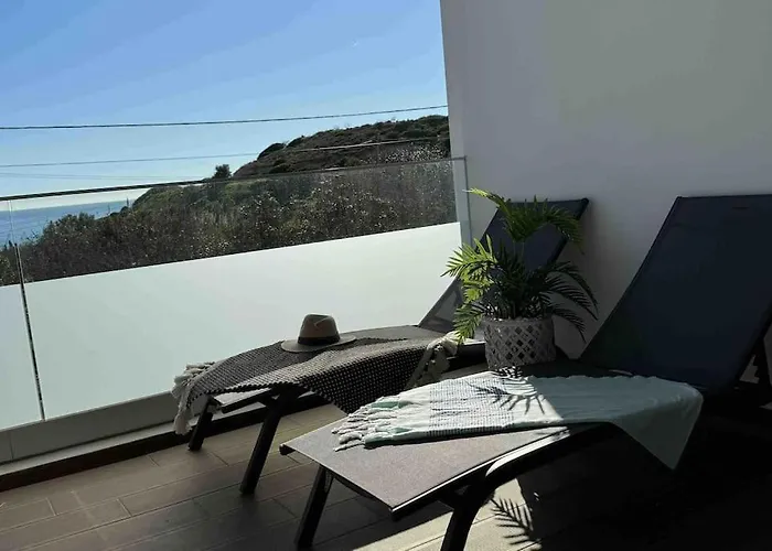 Gaivota Ocean View & 5min Walk