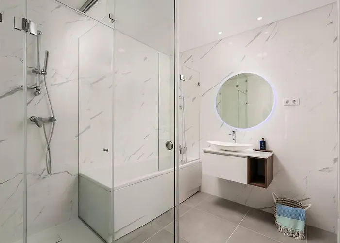 Gaivota Ocean View & 5min Walk * Luz