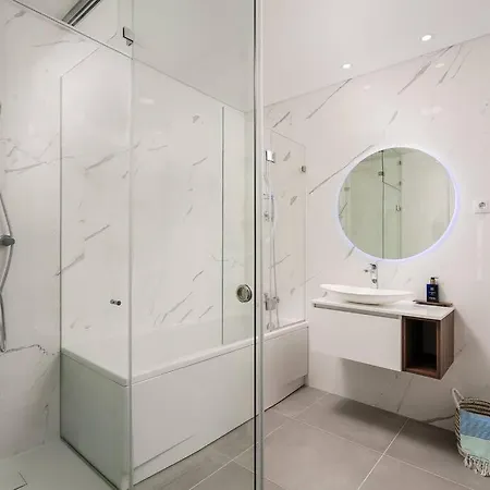 Gaivota Ocean View & 5min Walk * Luz